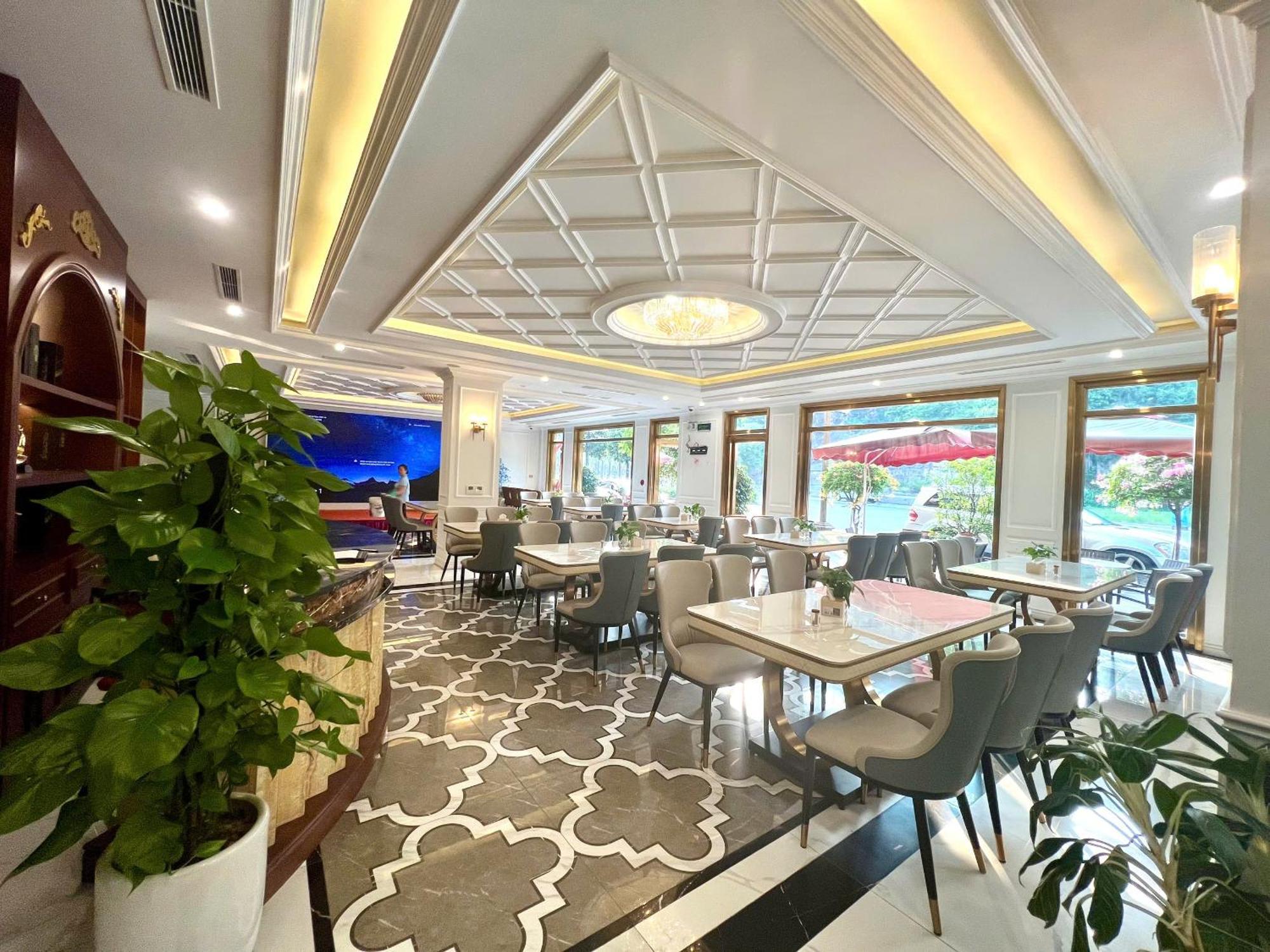 Rubyqueen Halong Hotel ハロン エクステリア 写真